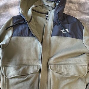 North face men’s hooded sweatshirt jacket